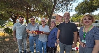 İzmit Belediyesinden gazilere saygı ziyaretleri sürüyor