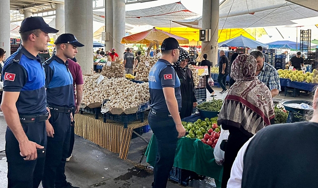 Gebze Zabıta’dan Mevlana Kapalı Pazar Yerinde Rutin Denetim