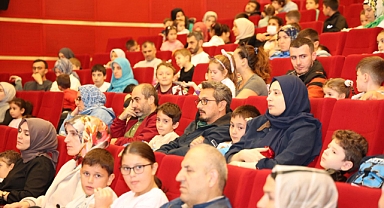 Miniklerden “Aslan Hürkuş 4: Hürjet”le eğlendi